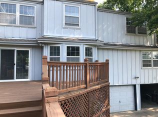 10247 Hauser St, Lenexa, KS 66215