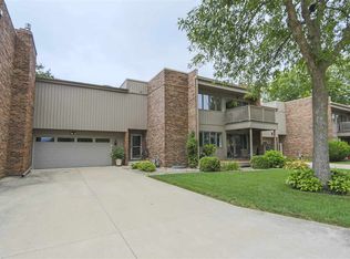 1922 Kamille Ct, Waterloo, IA 50701