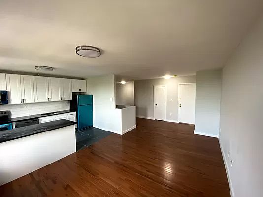 2nd image of 596 Edgecombe Ave #6PHA