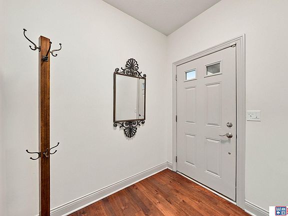 4th image of 7521 Greycliff Dr