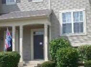 31592 N Tallgrass Ct, Lakemoor, IL 60051