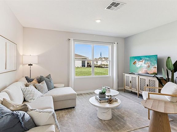 5th image of 3538 Roden Rd