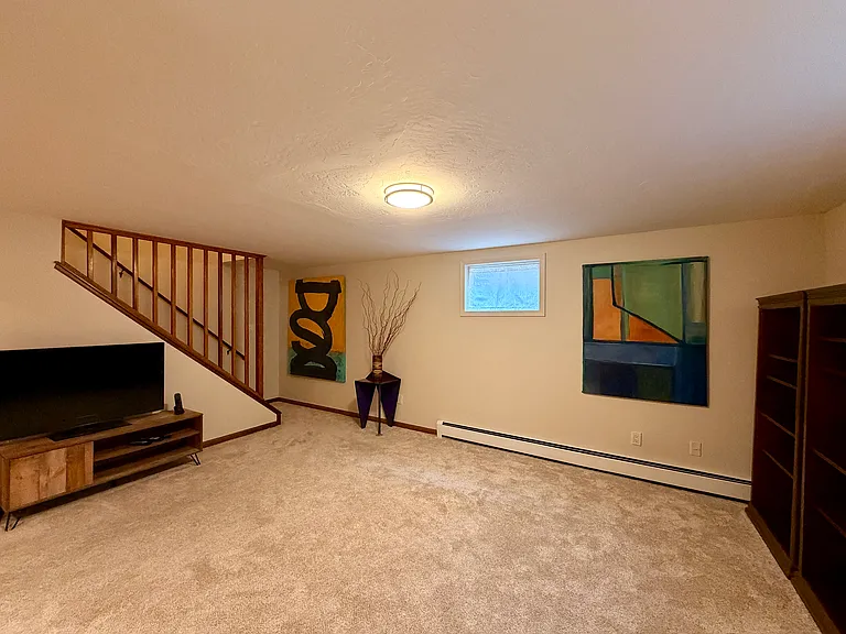 2225 Jewel St — Photo 36