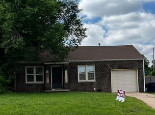 704 NW 50th St, Oklahoma City, OK 73118