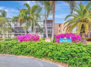 618 Bird Bay Dr S APT 107, Venice, FL 34285