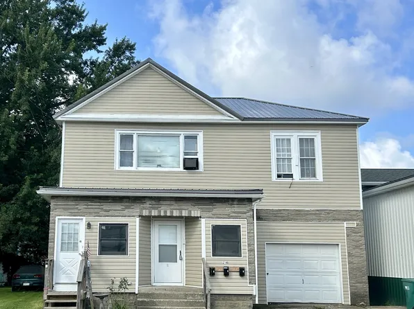 2146 Main St, Lake City, PA 16423