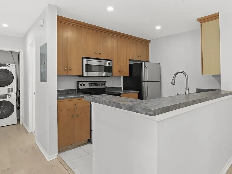 4900 Overland Ave #178 — Photo 5