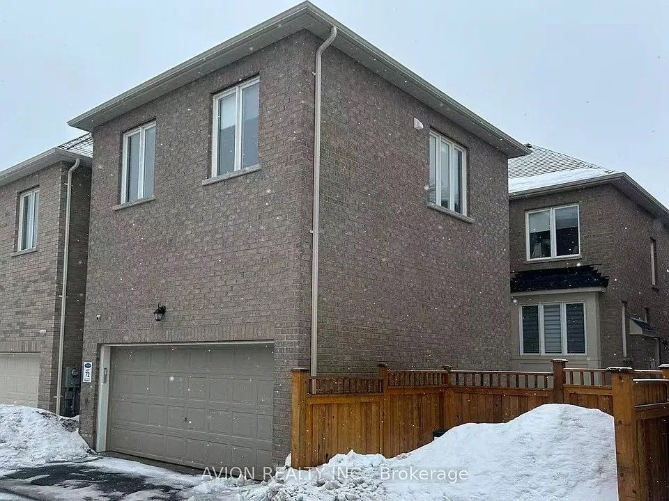 542 Whites Hill Ave #COACH HOUSE