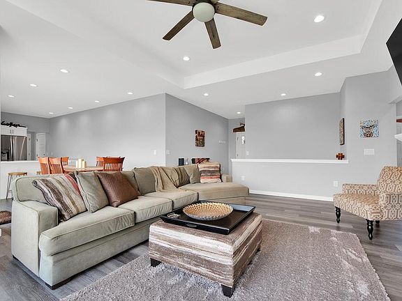 4th image of 717 Drumlin DRIVE