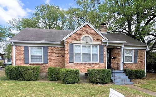 252 E Edwin Cir Photo 1