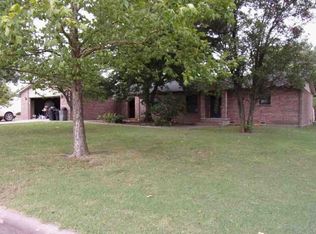 1605 N Walnut St, Iola, KS 66749