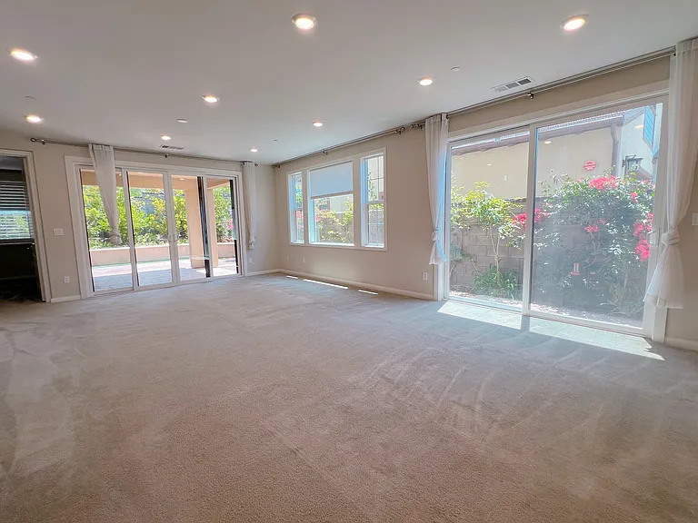 78 Ocaso St — Photo 3