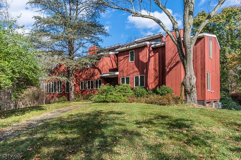 35 Fredonia Rd, Newton, NJ 07860 | Zillow