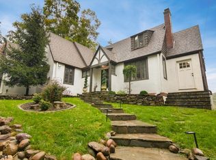 104 Hemlock Rd, Pompton Lakes, NJ 07442