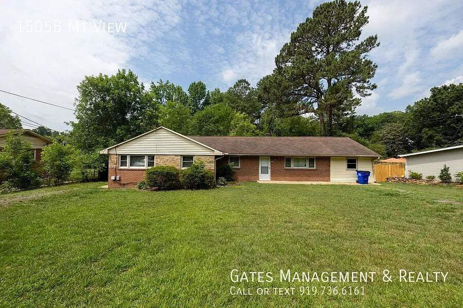 1505B Mount View Ct