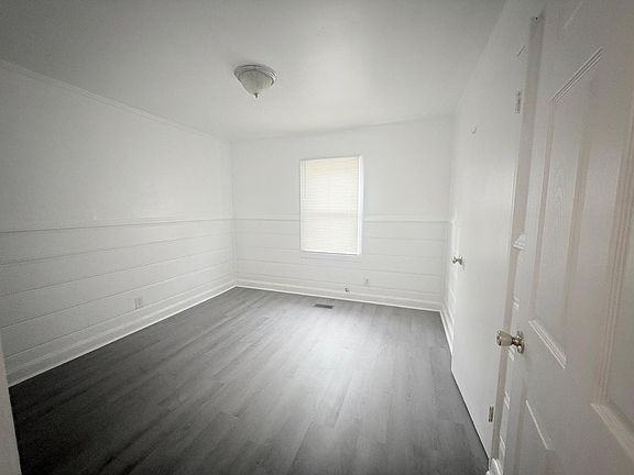 5th image of 1702 Gunter St #A