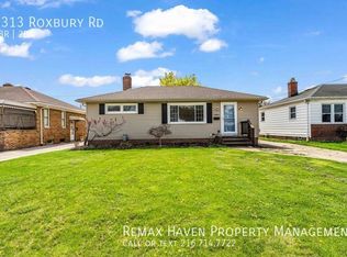 9313 Roxbury Rd, Parma Heights, OH 44130