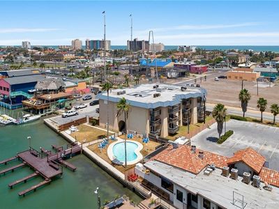 203 W Marlin St APT 6, South Padre Island, TX, 78597