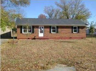 390 Coors Dr, Shelbyville, KY 40065