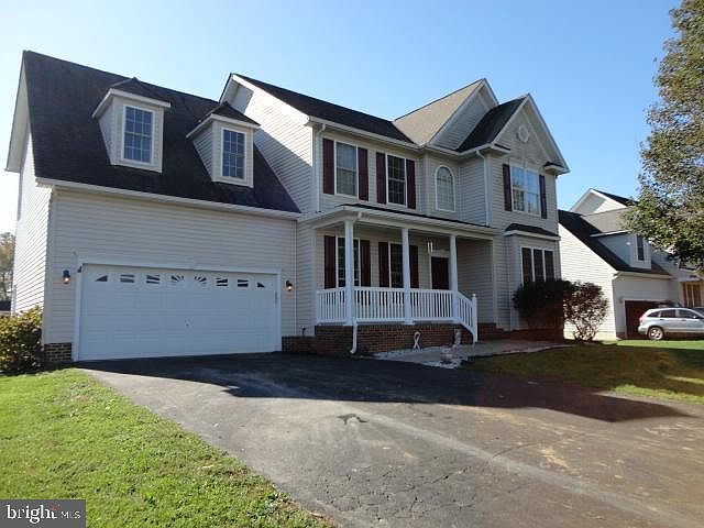 1st image of 4 Daybreak Ln