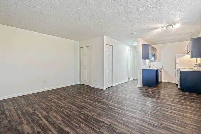 1377 Laredo St #307 — Photo 10