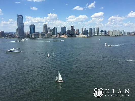 Rented by Kian Realty | media 25