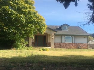 12073 Fremont St, Yucaipa, CA 92399