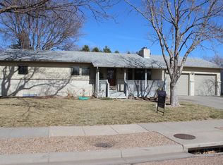 2614 Carriage Ln, Garden City, KS 67846