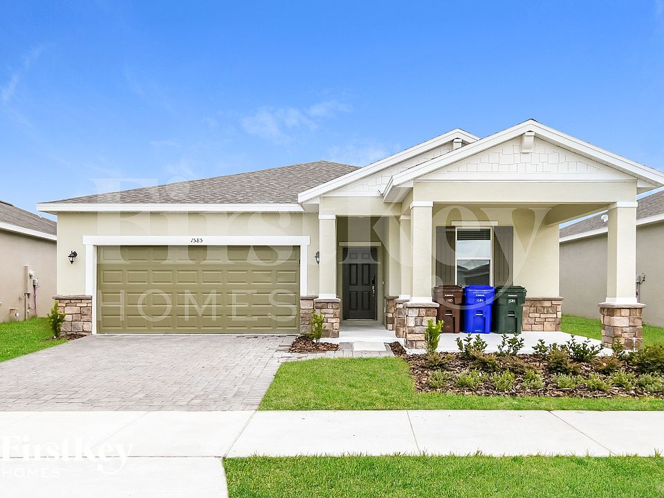 1st image of 1585 Isleta Loop