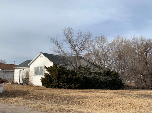 1013 E 8th St, North Platte, NE 69101