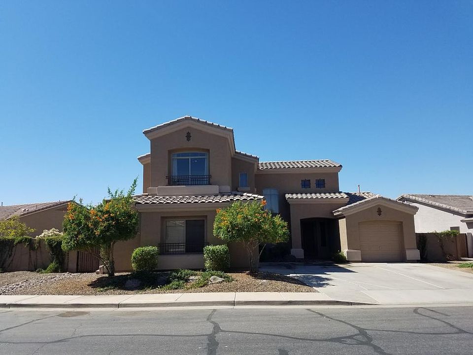1st image of 717 W Ebony Way