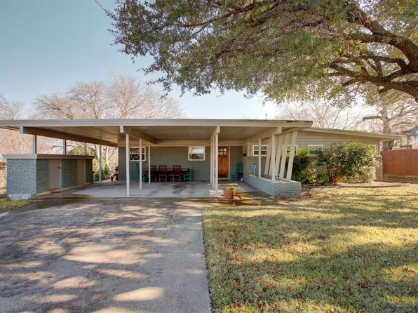 5345 Wooten Dr, Fort Worth, TX 76133