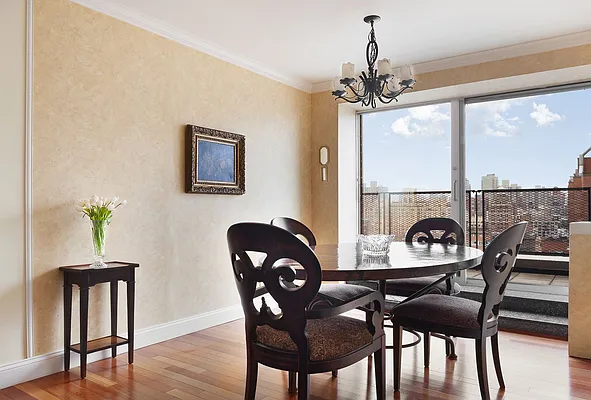 Sold by Compass | media 4