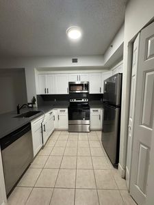 8000 N Nob Hill Rd APT 104, Fort Lauderdale, FL, 33321