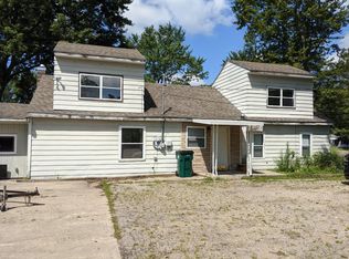 2325 W Jolly Rd, Lansing, MI 48911