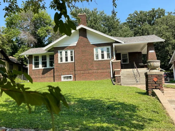 1133 Military Ave, Council Bluffs, IA 51503