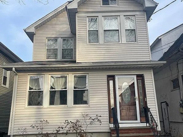 41 Mundy Ave, Staten Island, NY 10310