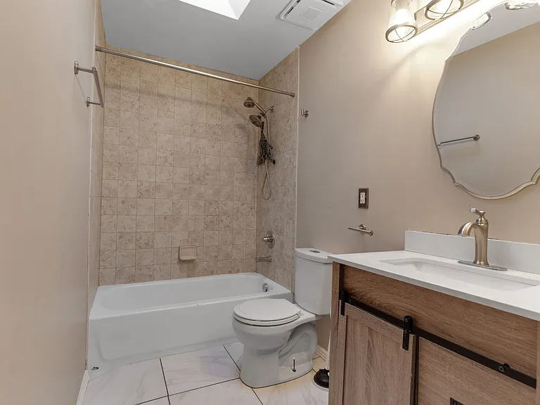 7115 Grand Valley Dr — Photo 5