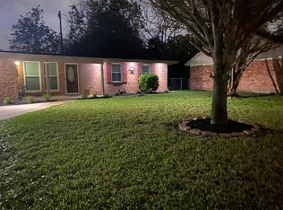 826 Lyngrove Dr, Houston, TX 77038