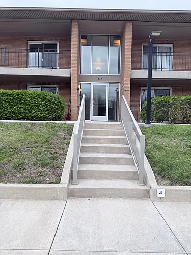 437 College Ave #3 Photo 1