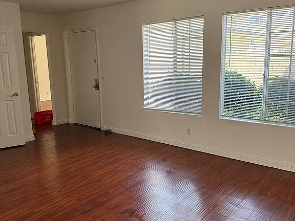 2nd image of 1707 Keeler St APT B