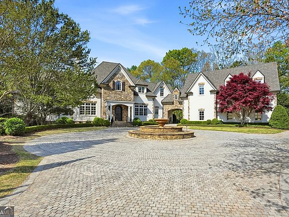 2nd image of 218 Londonberry Rd