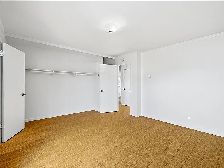 405 Ellwood Beach Dr #B — Photo 10