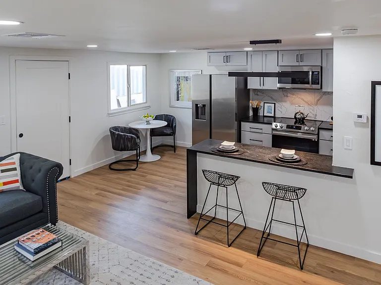 Atrium Apartments — Photo 37