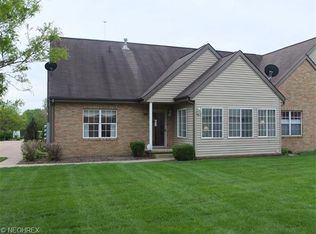 1532 Cambridge Ave SW, North Canton, OH 44709