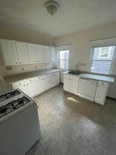 Pinkham Rd — Photo 19