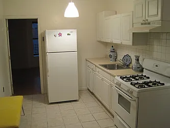 Rented by Wyckoff Heights Realty Inc.