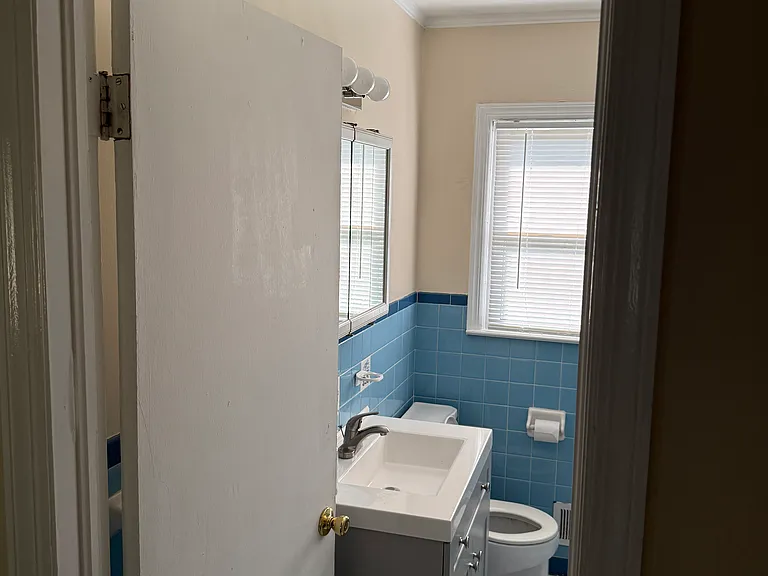 130 Briardale Ave — Photo 9