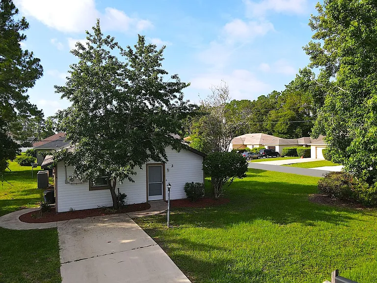2 Plateau Ln — Photo 3