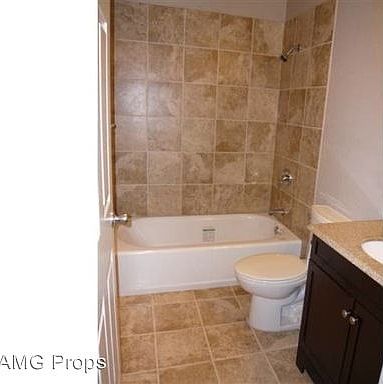 5th image of 4511 37th St APT 2